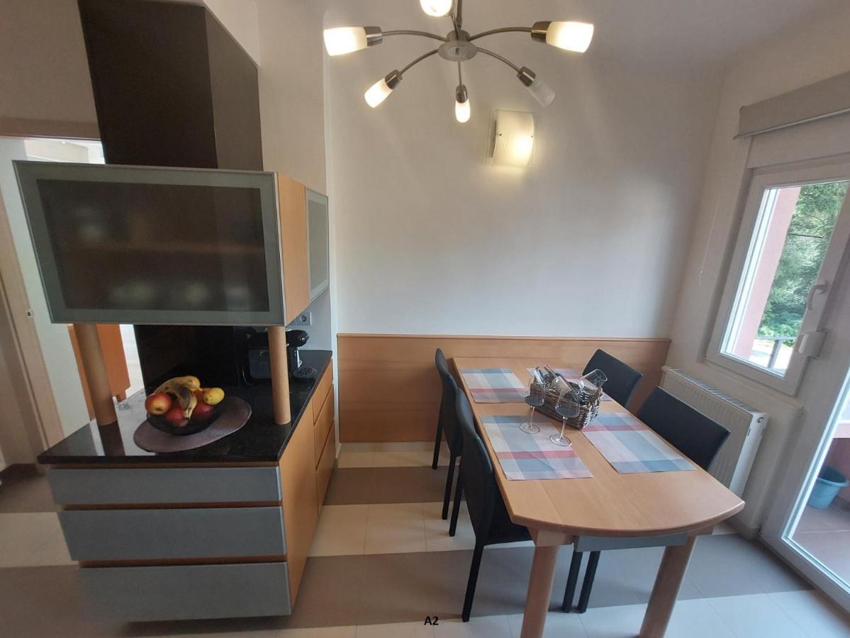 Anago Apartments Zadar Luaran gambar